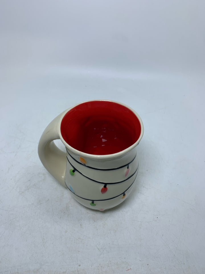 CREAM COLORED MUG W/ COLORED STRING LIGHTS MUG.