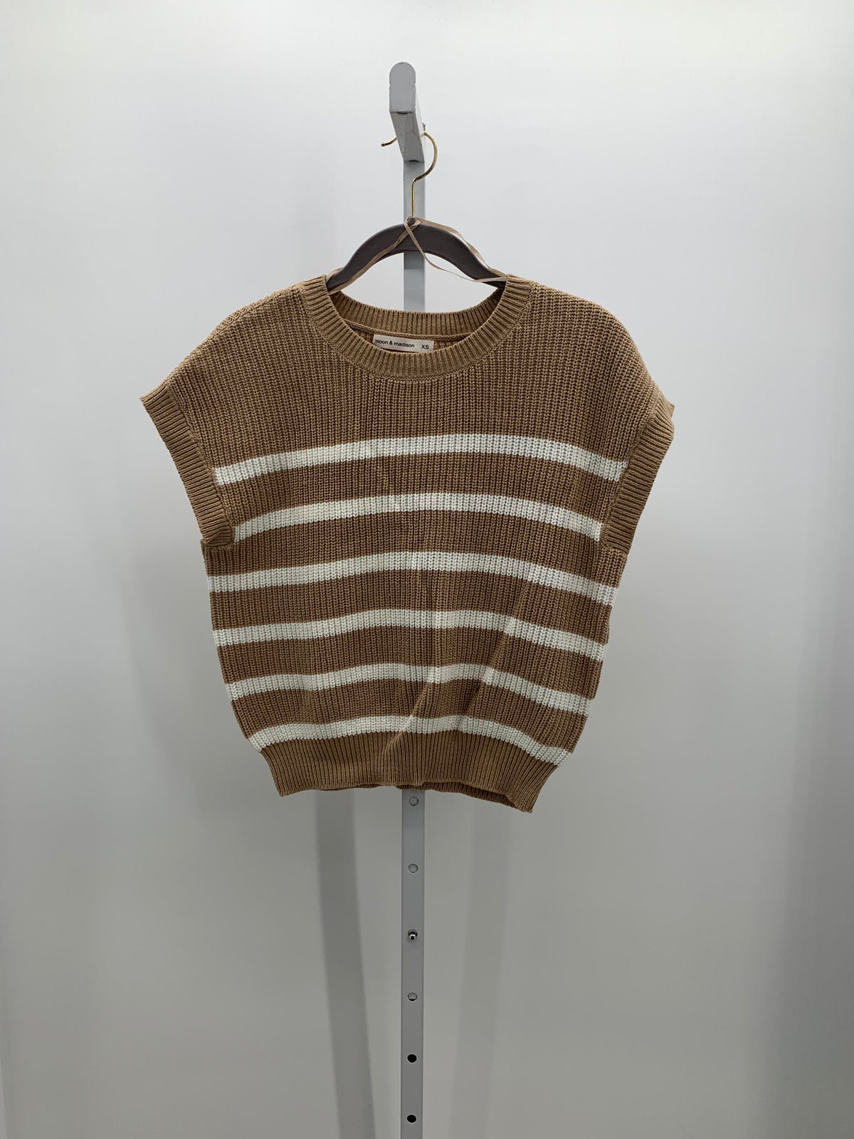 moon & madison Size X Small Juniors Vest