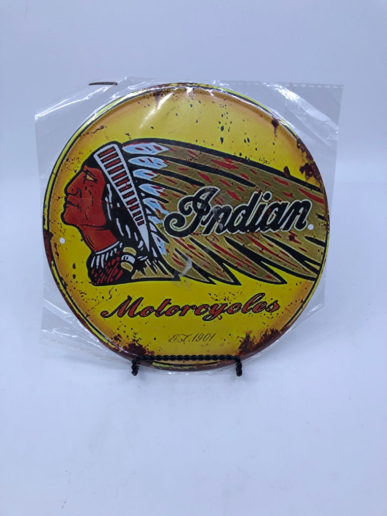 NIP CIRCLE METAL INDIAN MOTORCYCLE BRAND SIGN.