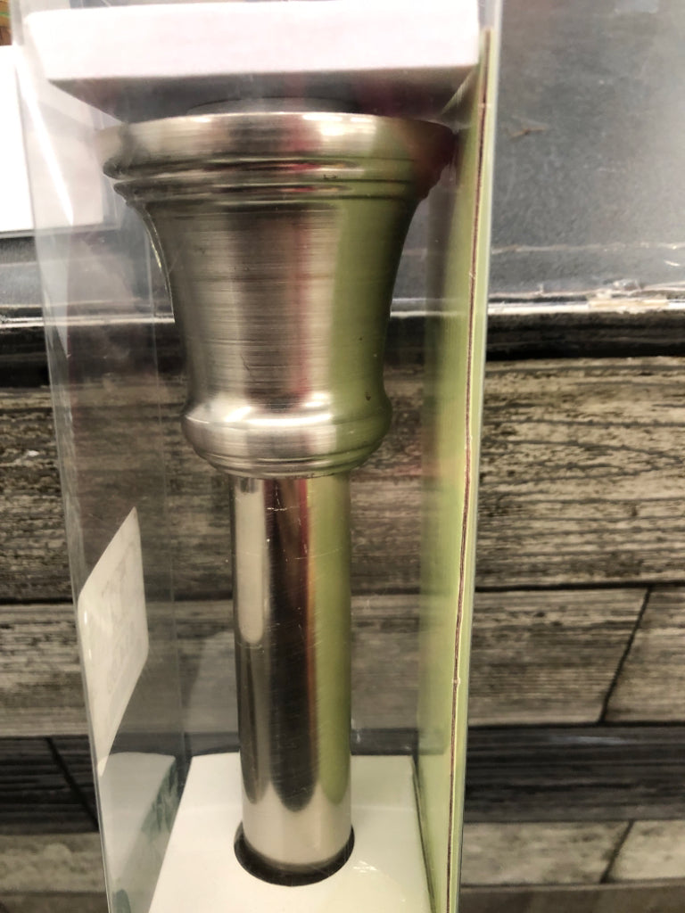 NIP SHOWER TENSION ROD AVA.