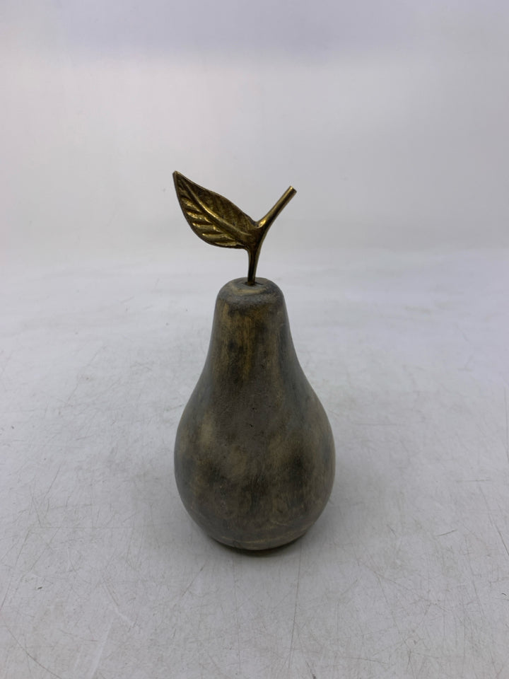 GREY WOOD PEAR W/ GOLD STEM.