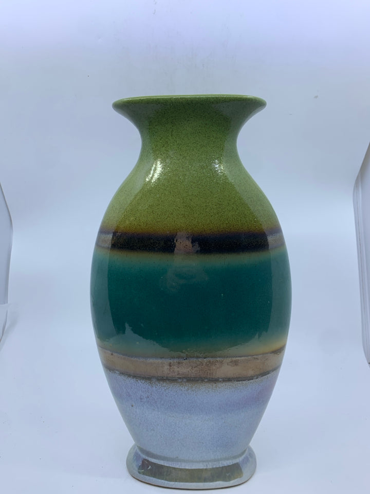 GREEN W TEAL STRIPE WIDE VASE.