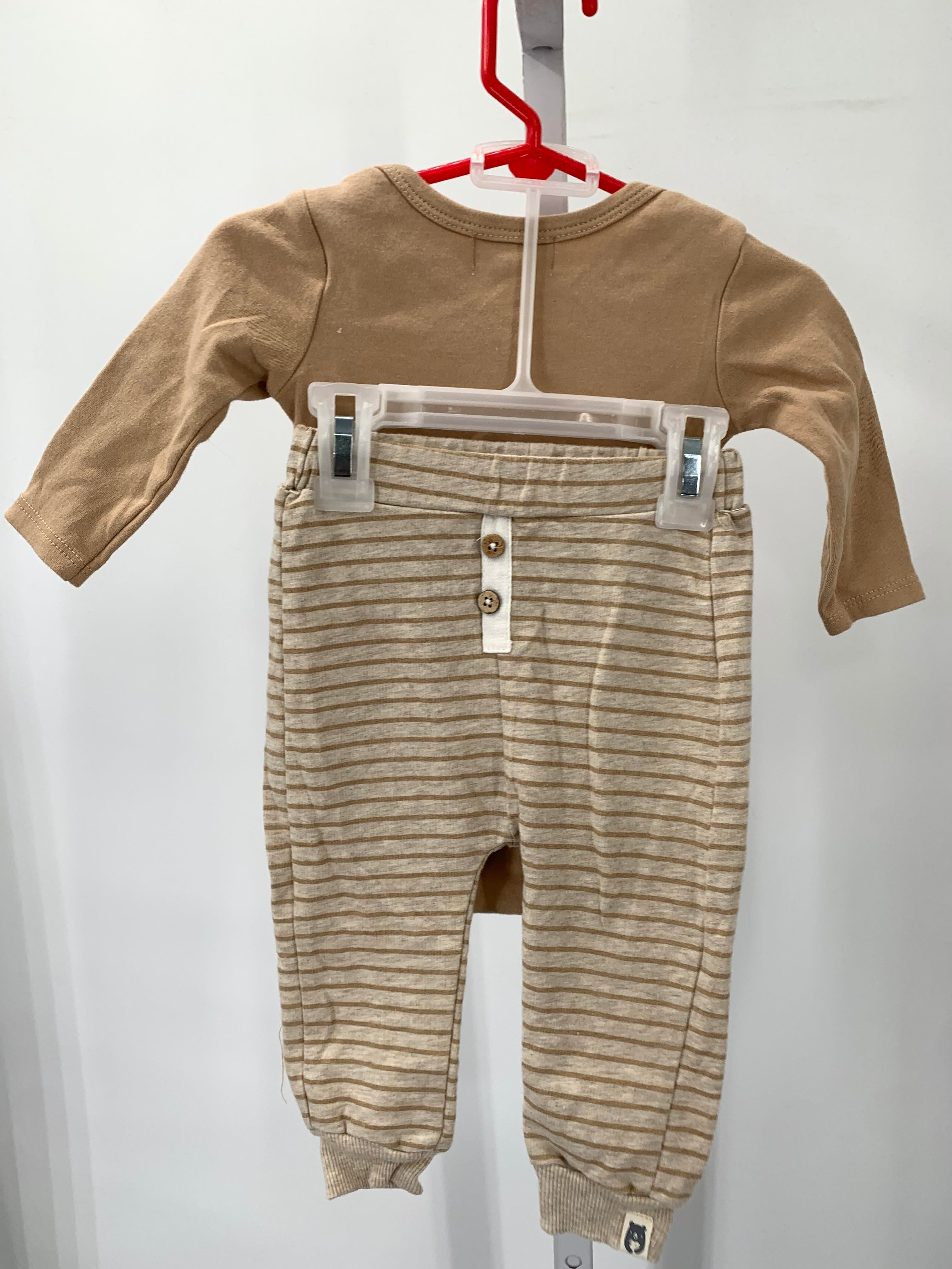 WILD LION SHIRT AND PANTS