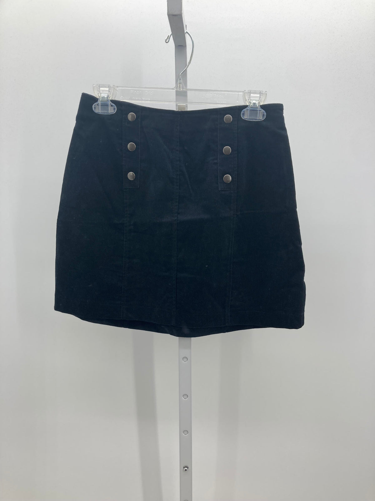 Hippie Rose Size Medium Juniors Skirt