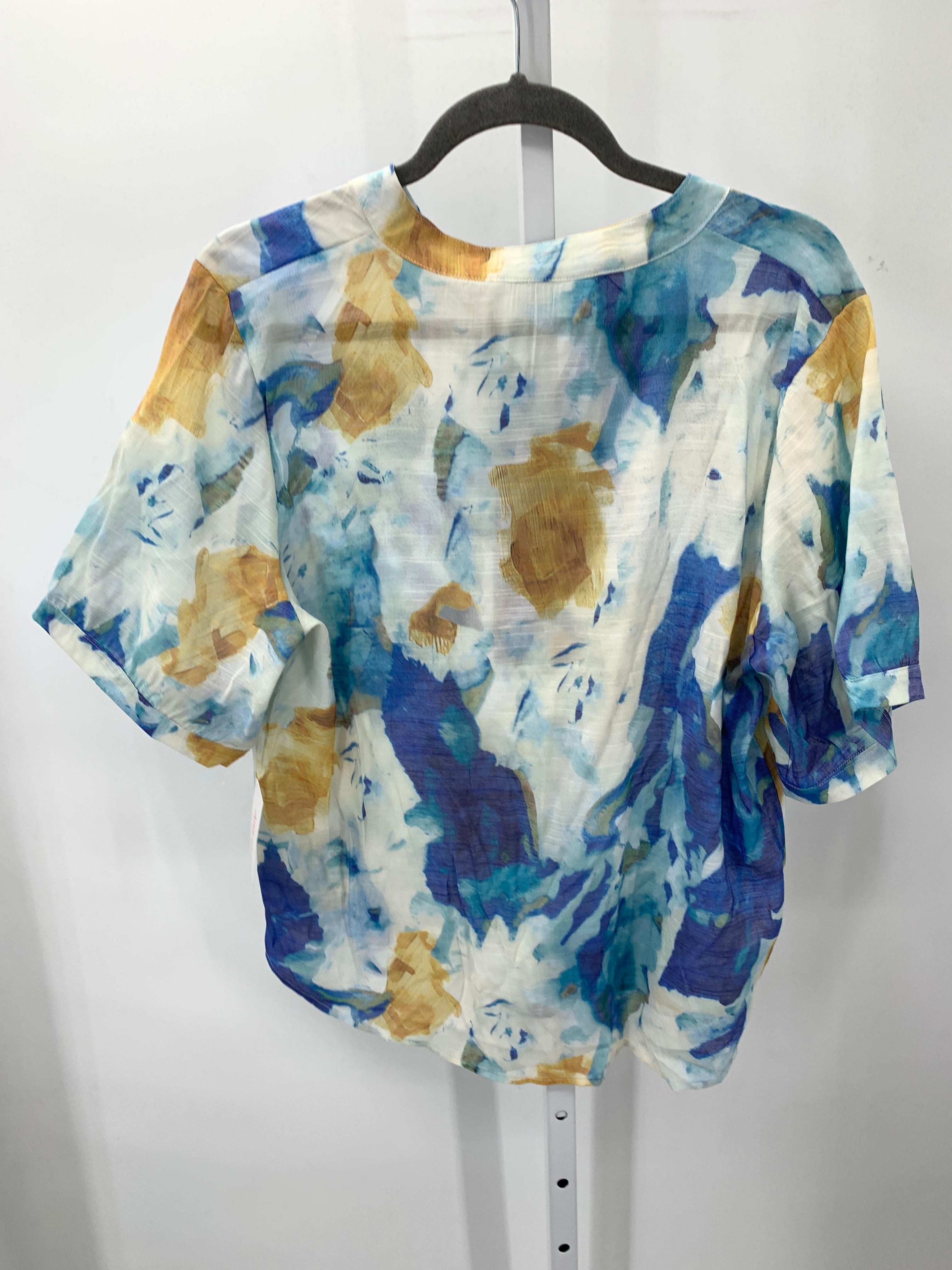 Size Extra Large Misses Short Sleeve Shirt