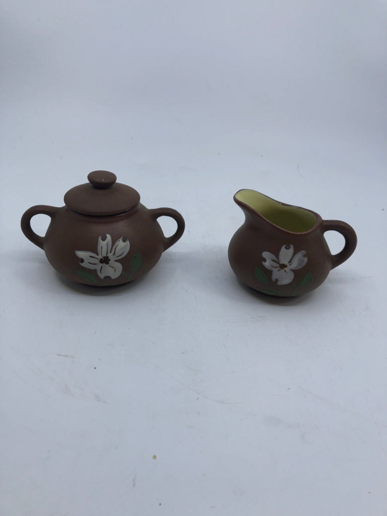 VTG BROWN SMALL POTTERY SUGAR AND CREAMER W WHITE FLORAL.