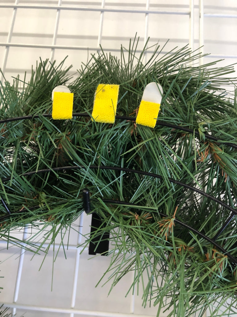 PINE WREATH W RED BOW.