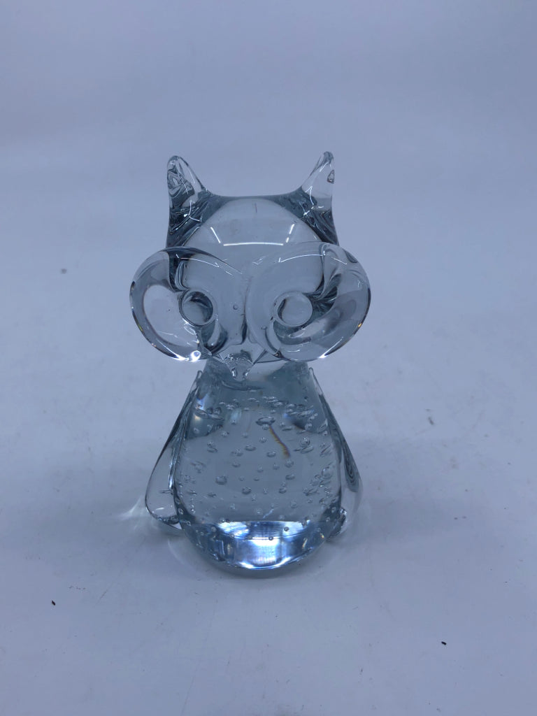 CLEAR BLOWN GLASS OWL.