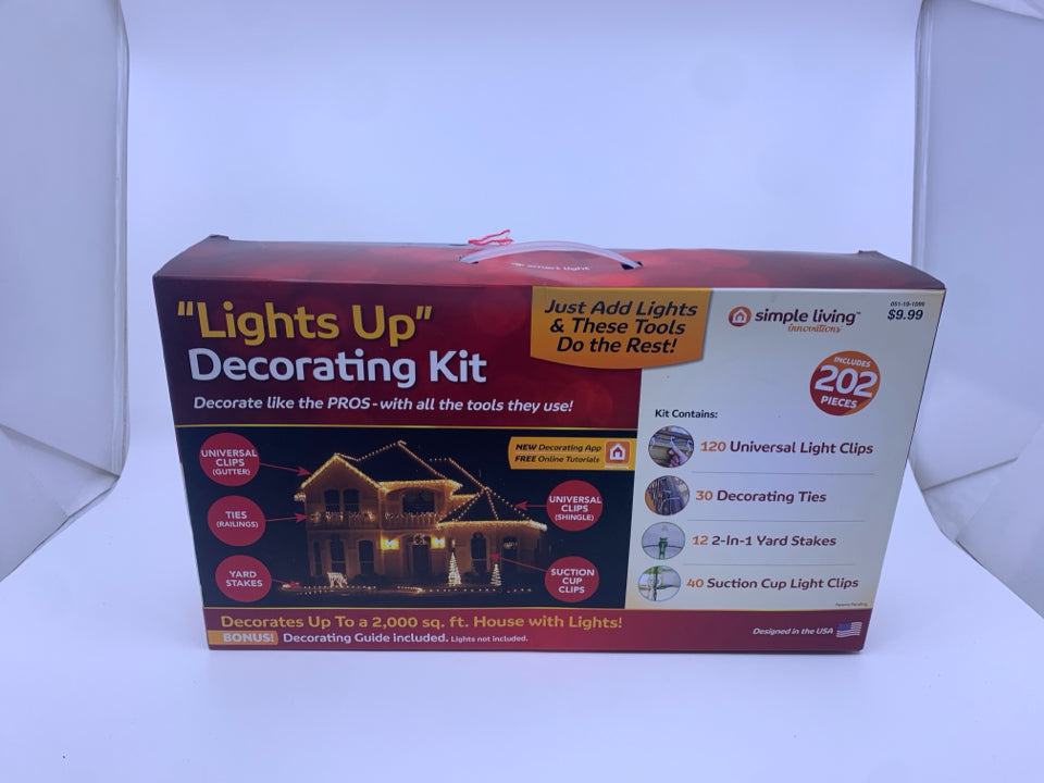 NIB LIGHT UP DECORATING KIT.