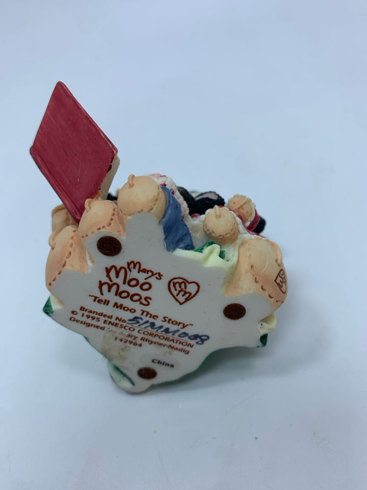"TELL MOO THE STORY" MARY MOOMOOS FIGURE.