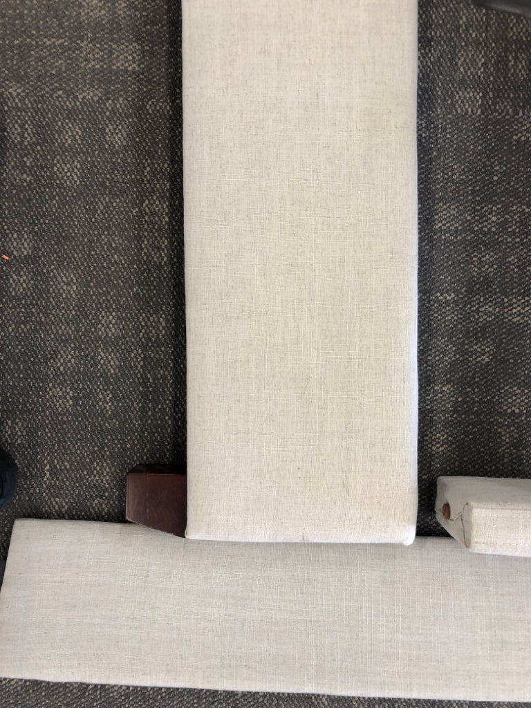 LIGHT GREY TUFTED FABRIC BED FRAME SAFAVIEH.