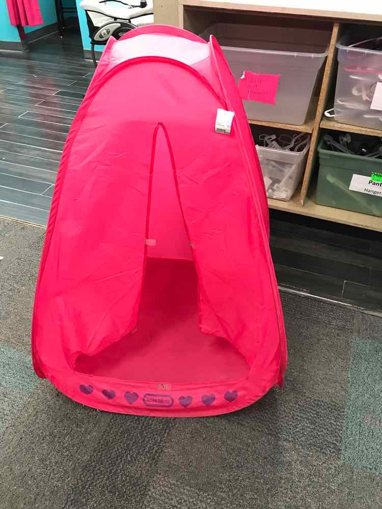 Collapsible Pink Tent *Minor Stains*