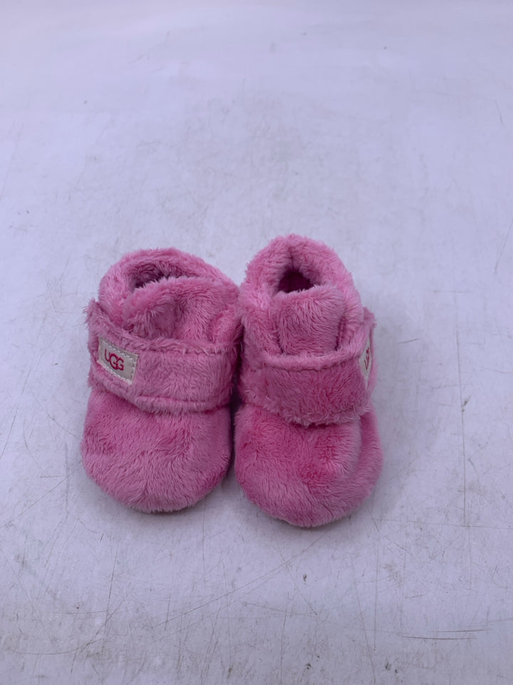UGG Size 0-1 Soft Shoes