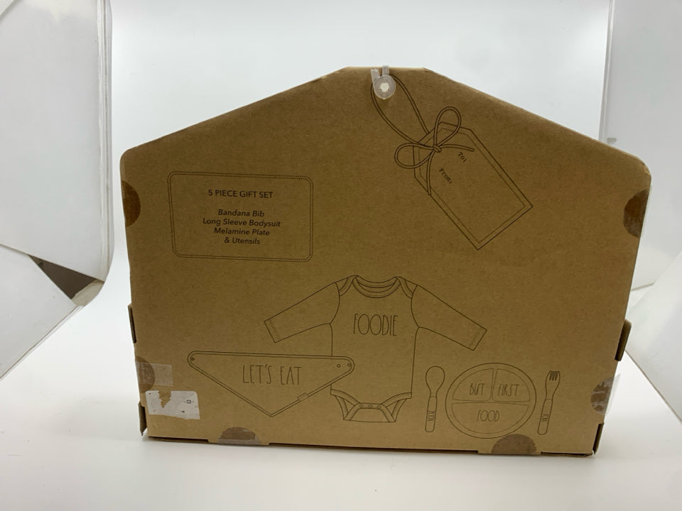 NIP 5PC BABY GIFT SET - RAE DUNN.