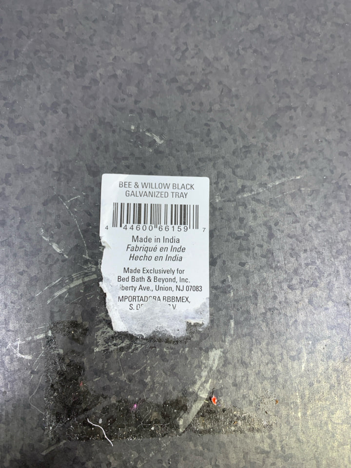 BLACK METAL SUNFLOWER SHAPED TRAY W/HANDLES.