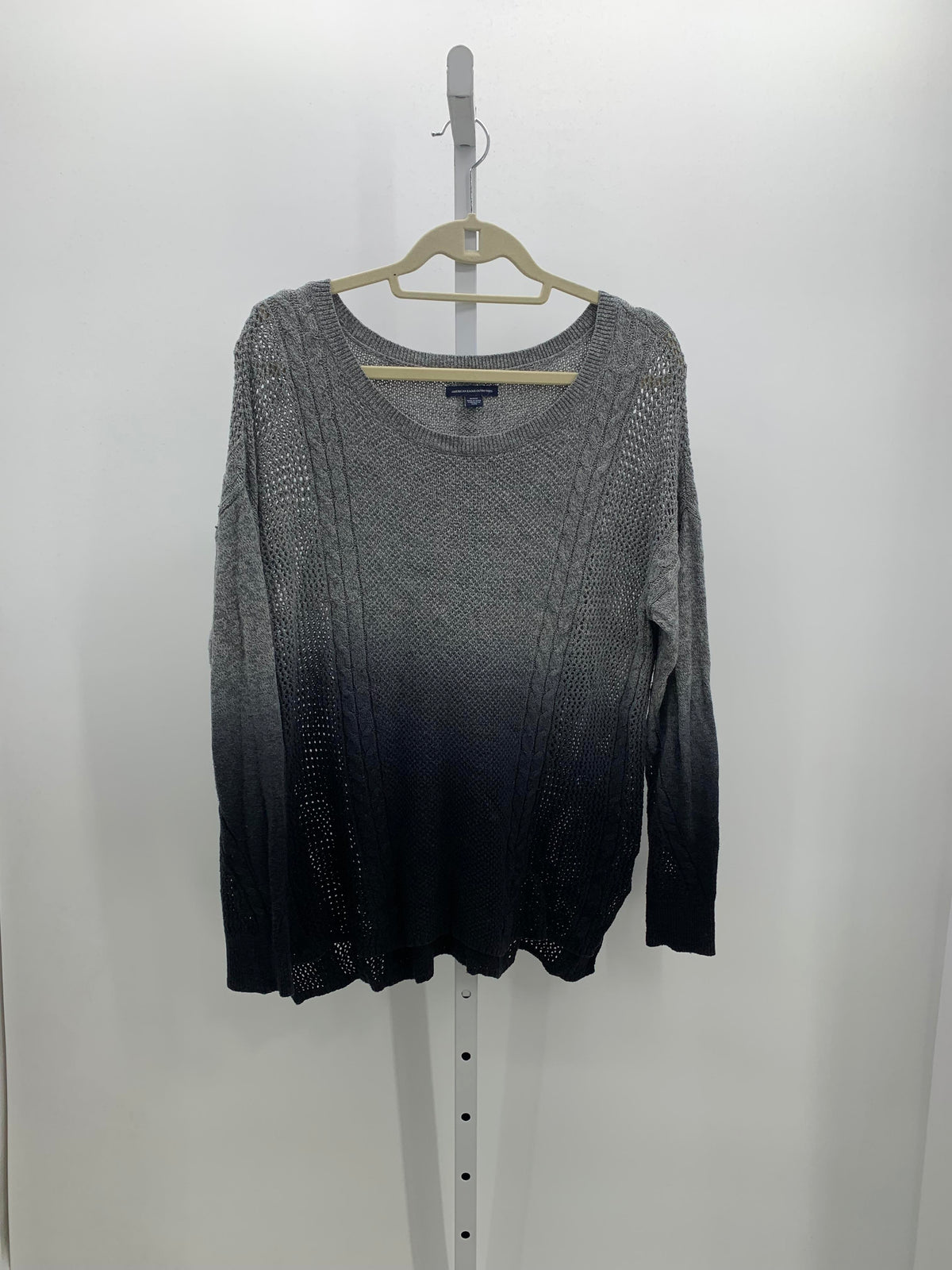 American Eagle Size Medium Juniors Long Sleeve Sweater