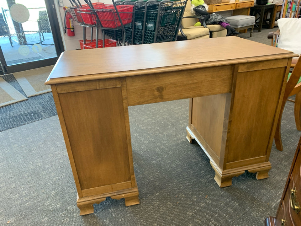 MADDOX VTG SOLID WOOD DESK + GREEN FABRIC CHAIR.