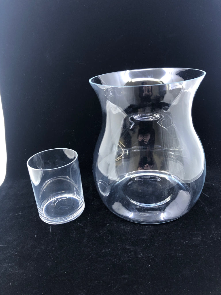 2 PIECE PEIR 1 CANDLE HOLDER.