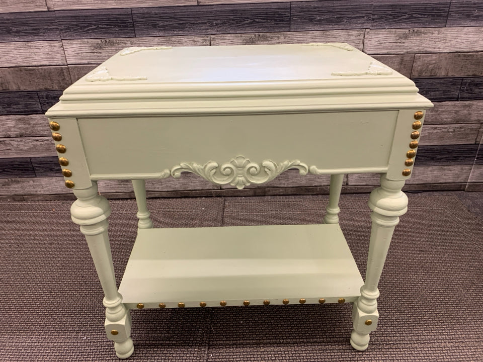 SMALL GREEN BOTTOM SHELF GOLD STUDDED SIDE TABLE.