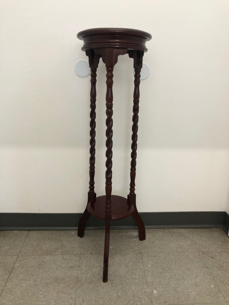 2 TIER CHERRY WOOD PLANT STAND W/SPIRAL SPINDLE LEGS.
