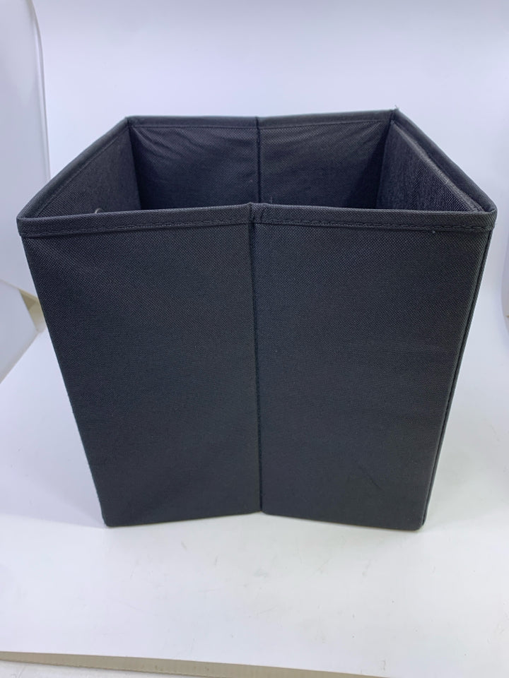 BLACK CANVAS FABRIC STORAGE BIN.