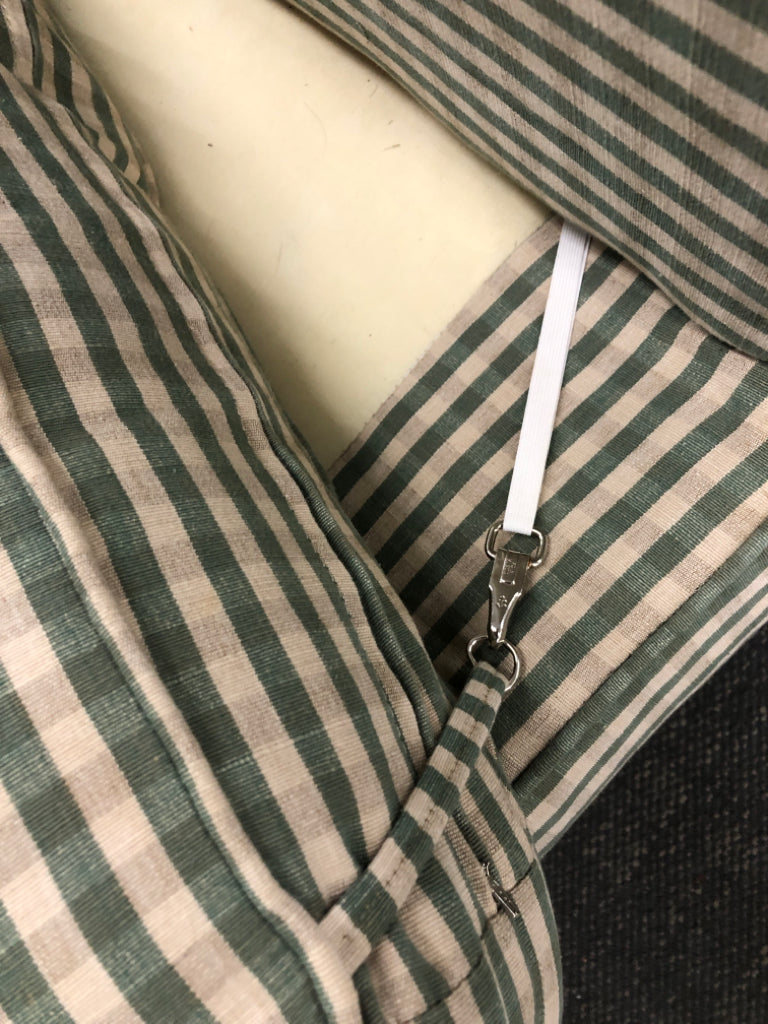 GREEN & WHITE GINGHAM CHAIR W/OTTOMAN.