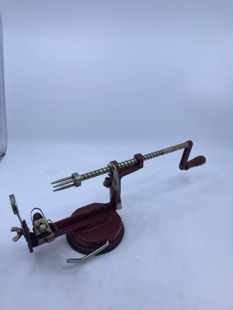 RED APPLE PEELER CORER .