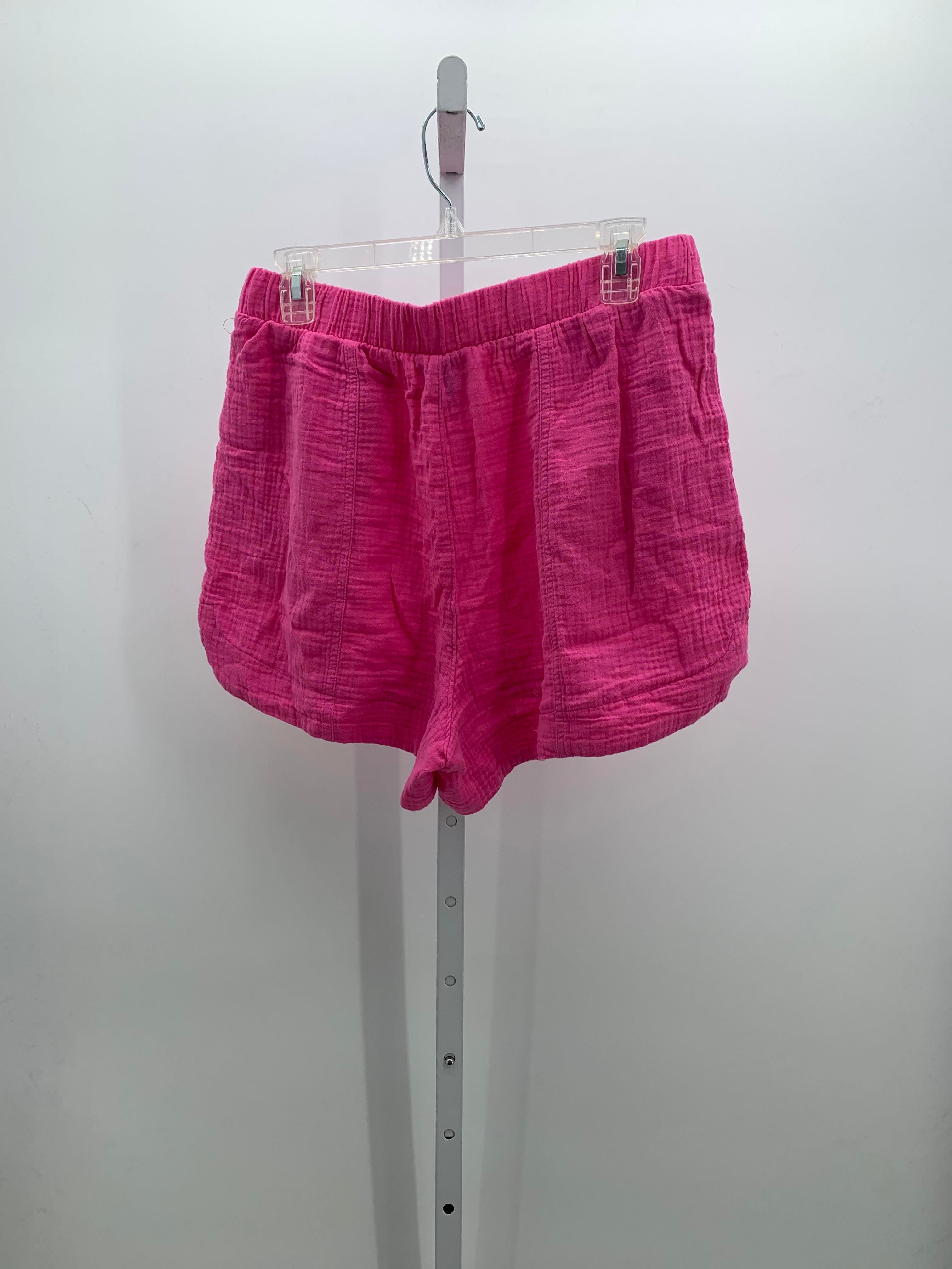Universal Thread Size Medium Misses Shorts