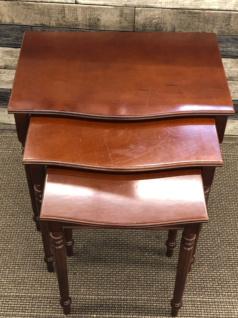 3PC DRK WOOD NESTING END TABLES.