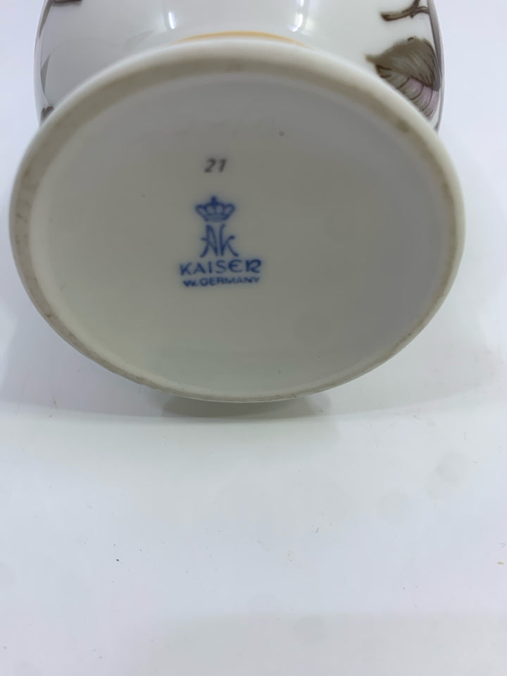 VTG PORCELAIN WHITE & BROWN FLORAL VASE KAISER.