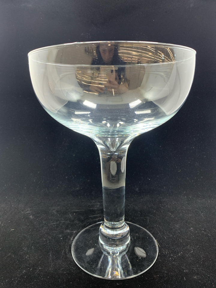 LARGE CLEAR GLASS CHAMPAGNE GLASS DECOR.