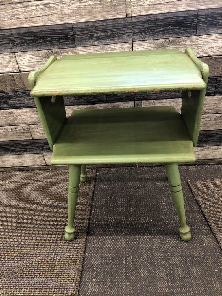 VTG GREEN DISTRESSED TABLE W SHELF.