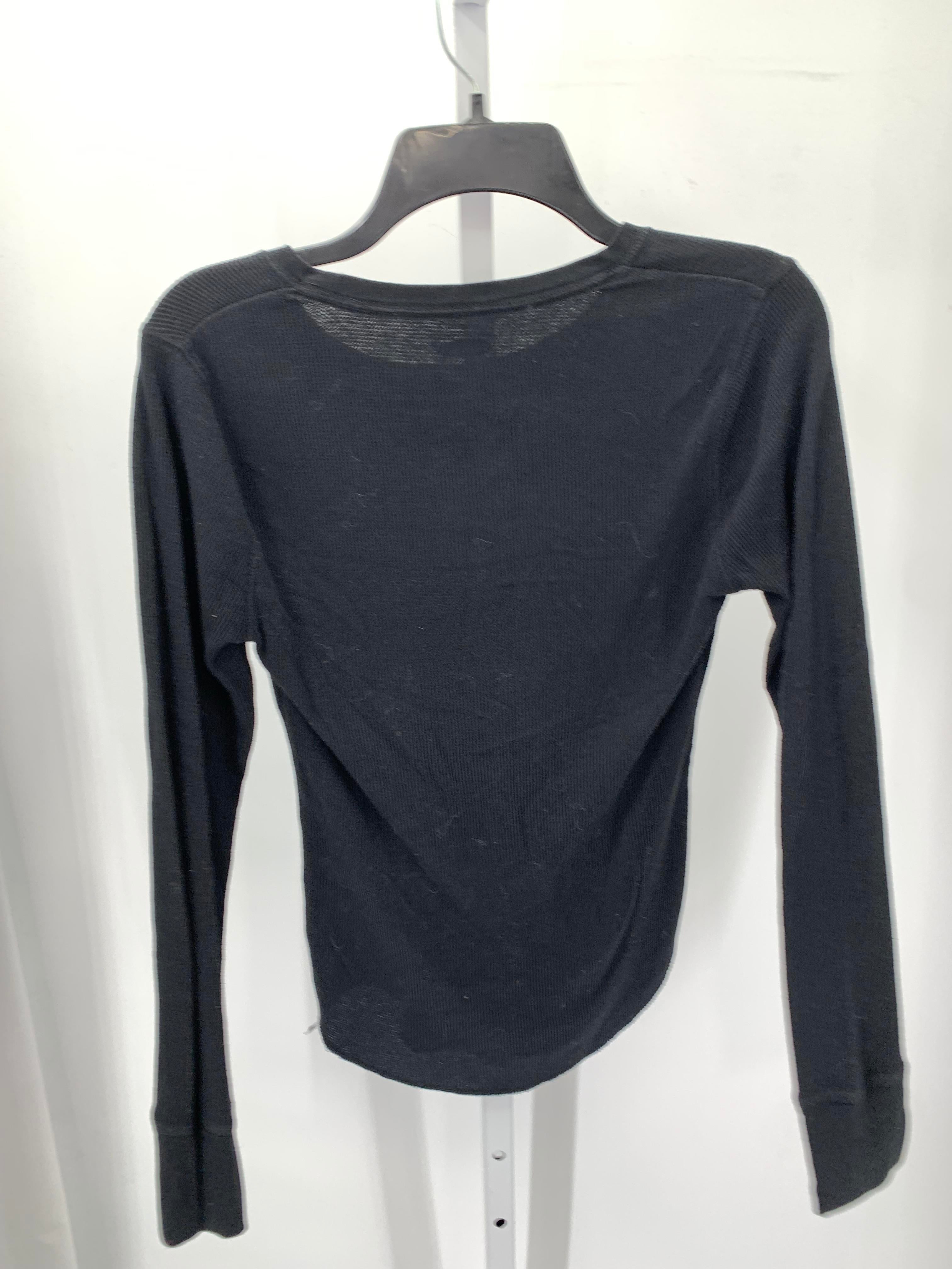Old Navy Size Medium Misses Long Sleeve Shirt