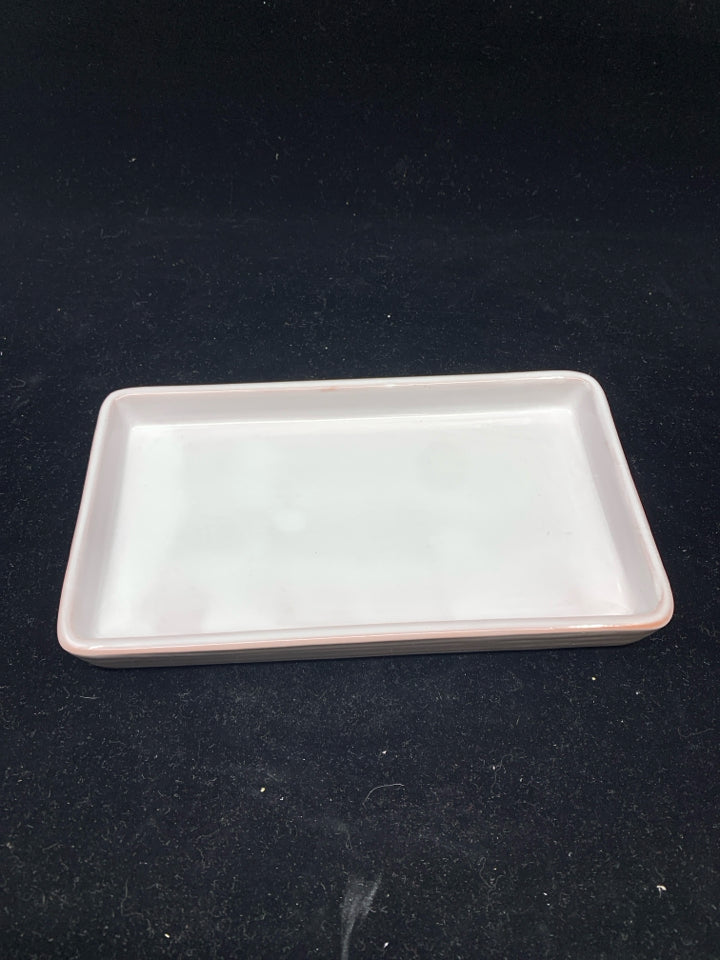 WHITE RECTANGLE TRAY.