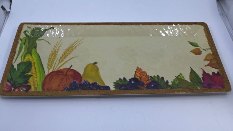 MELAMINE FRUITS AND VEGGIES SERVING TRAY.