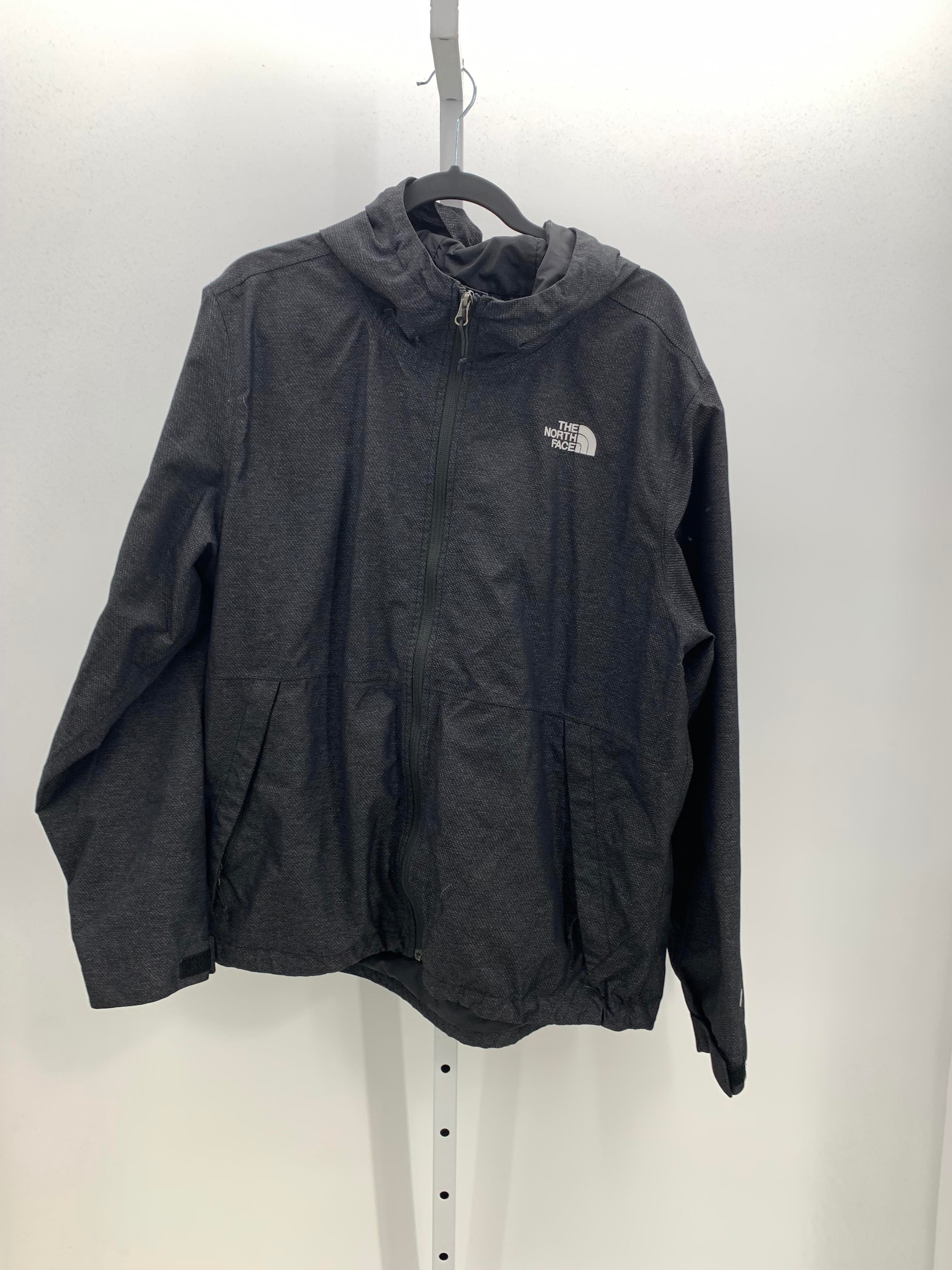 HOODED WINDBREAKER