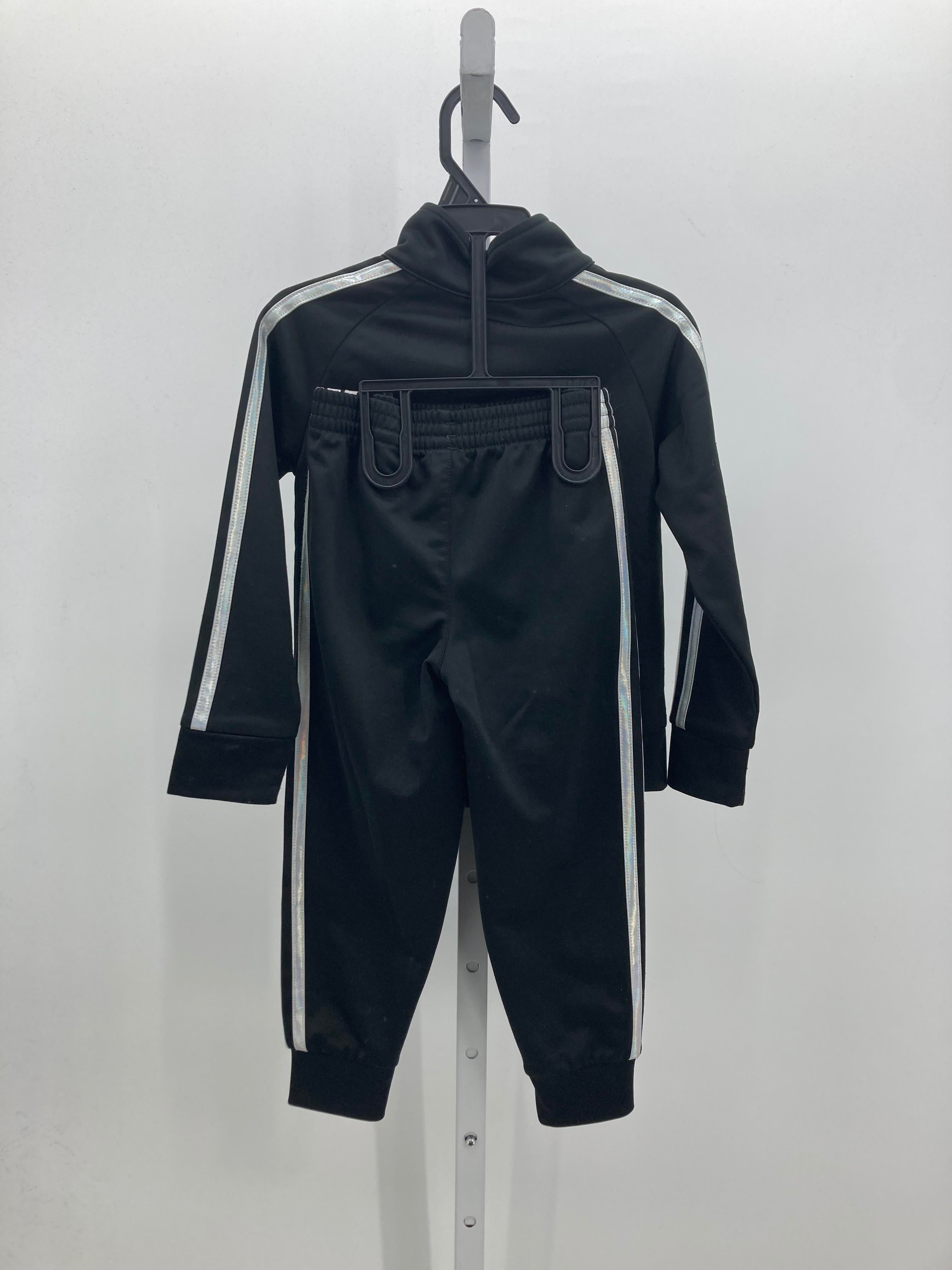 Adidas Size 4 Girls 2 Pieces