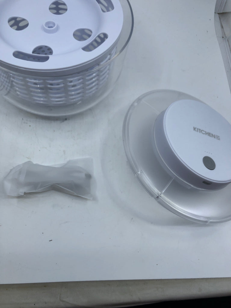 NEW OUT OF BOX ELECTRIC SALAD SPINNER.