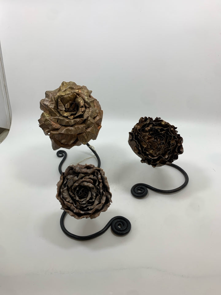 3PC COPPER FLOWER DECOR.