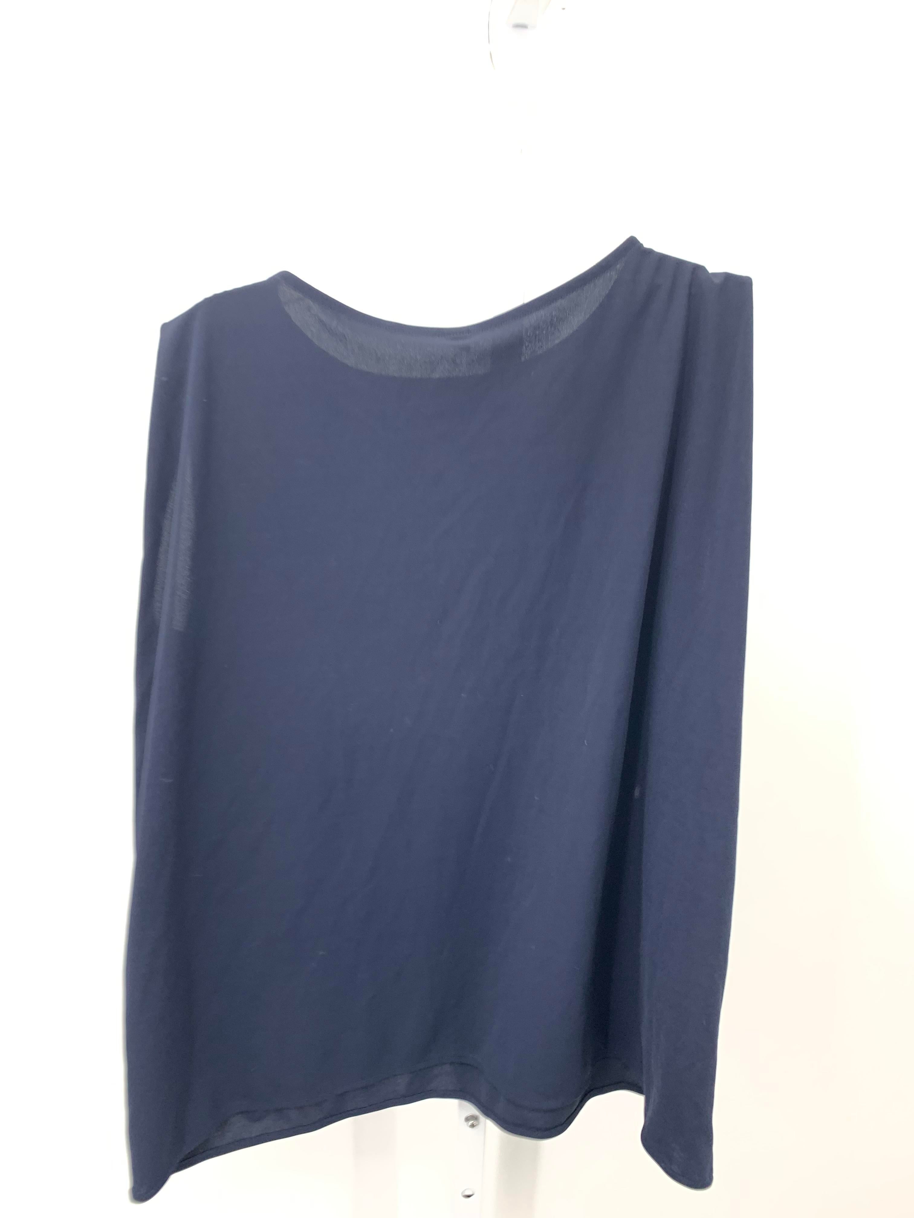 Uniqlo Size Medium Misses Sleeveless Shirt