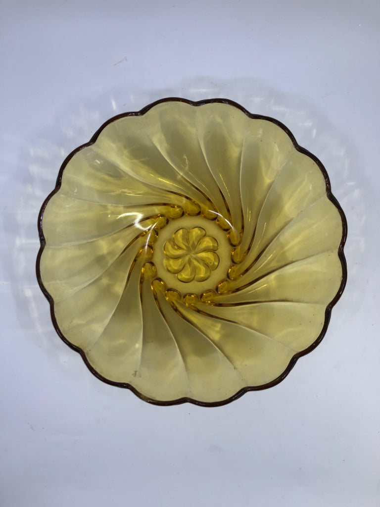 VTG AMBER GLASS BOWL W/WAVY EDGE.