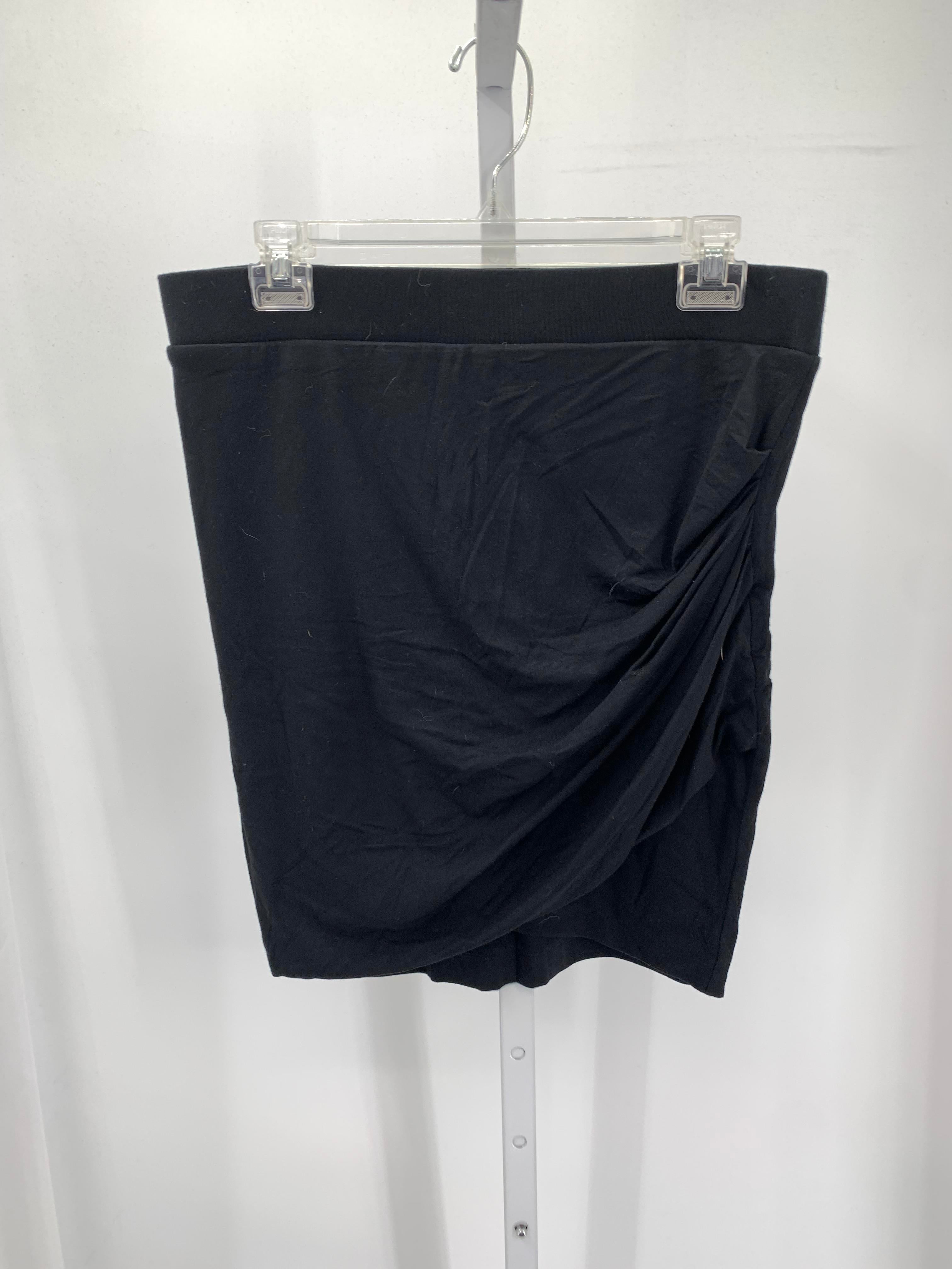 Express Size Medium Misses Skirt