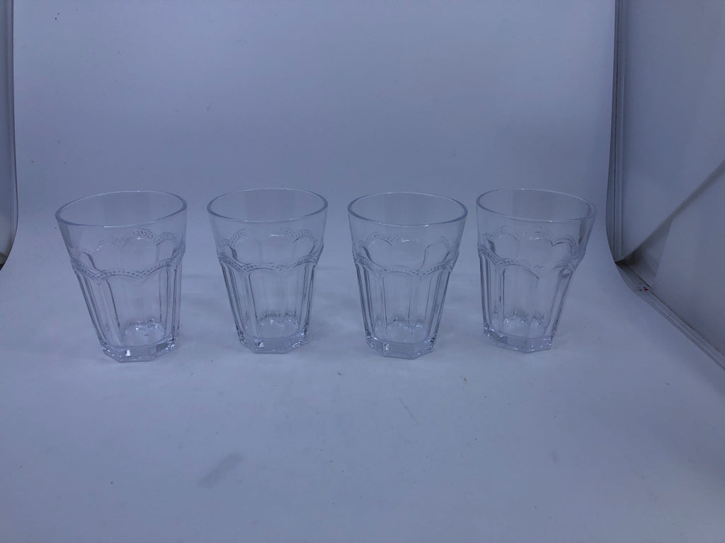 4 JUICE GLASSES W/ BEADED SCALLOP DETAIL.