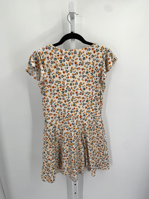 Size Medium Petite Petite Short Sleeve Dress
