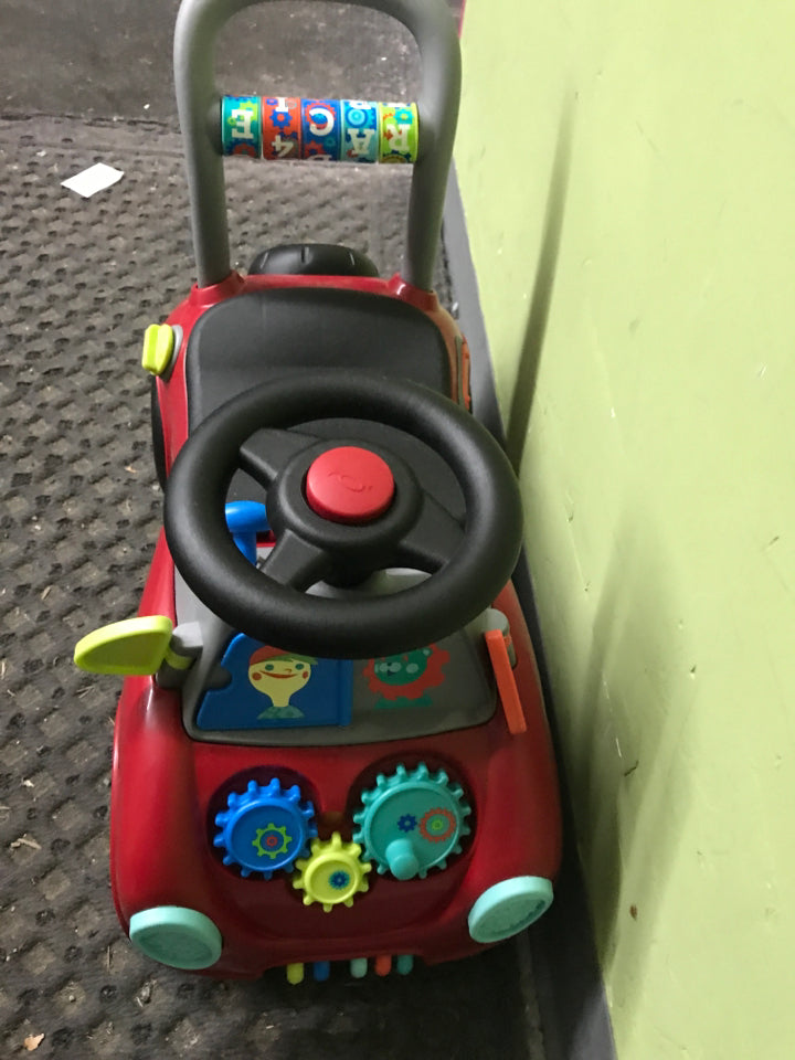 Radio Flyer Busy Buggy, 3 in 1 Push Walker & Ride-on with Interactive Features,