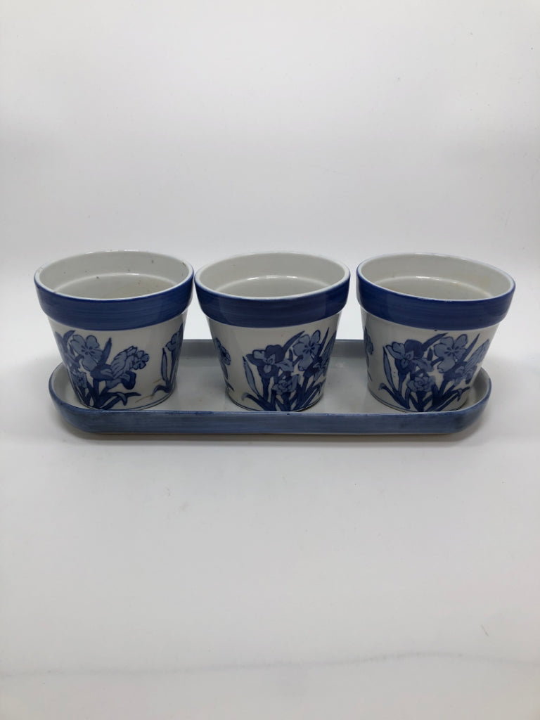 4PC BLUE FLORAL PLANTERS W/TRAY.