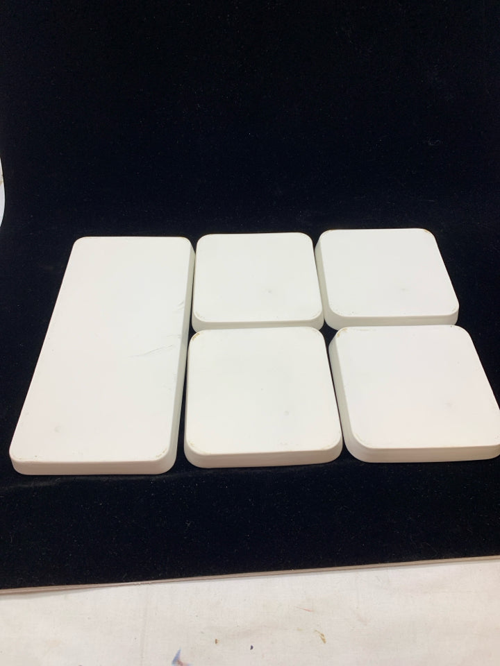 6PC WHITE APPETIZER SET W/BAMBOO TRAY IN BOX.