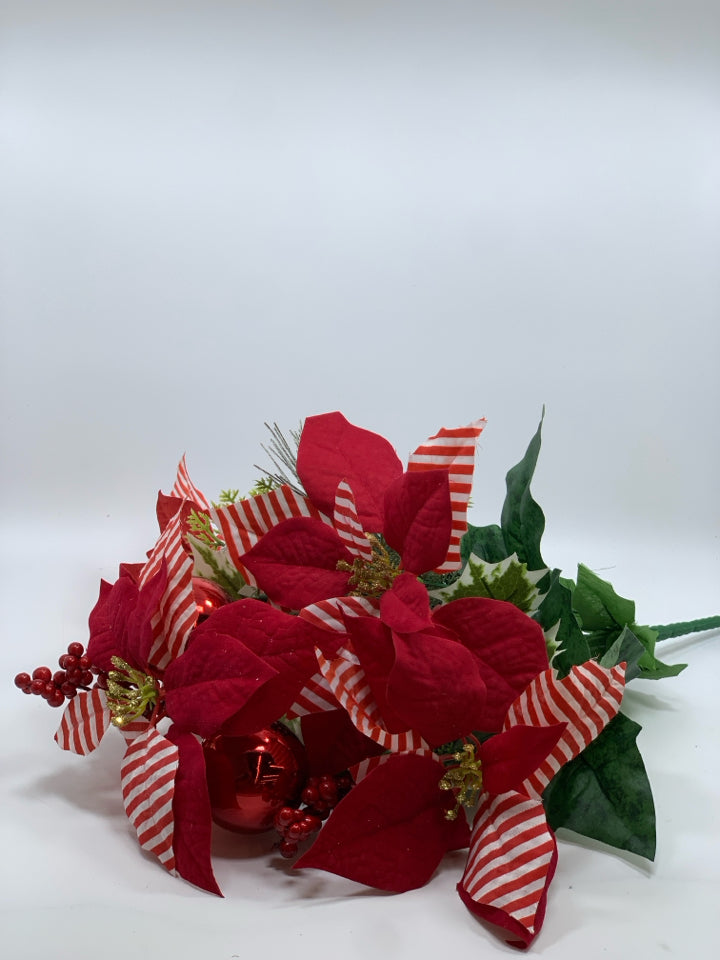 FAUX POINSETTIA BUNCH.