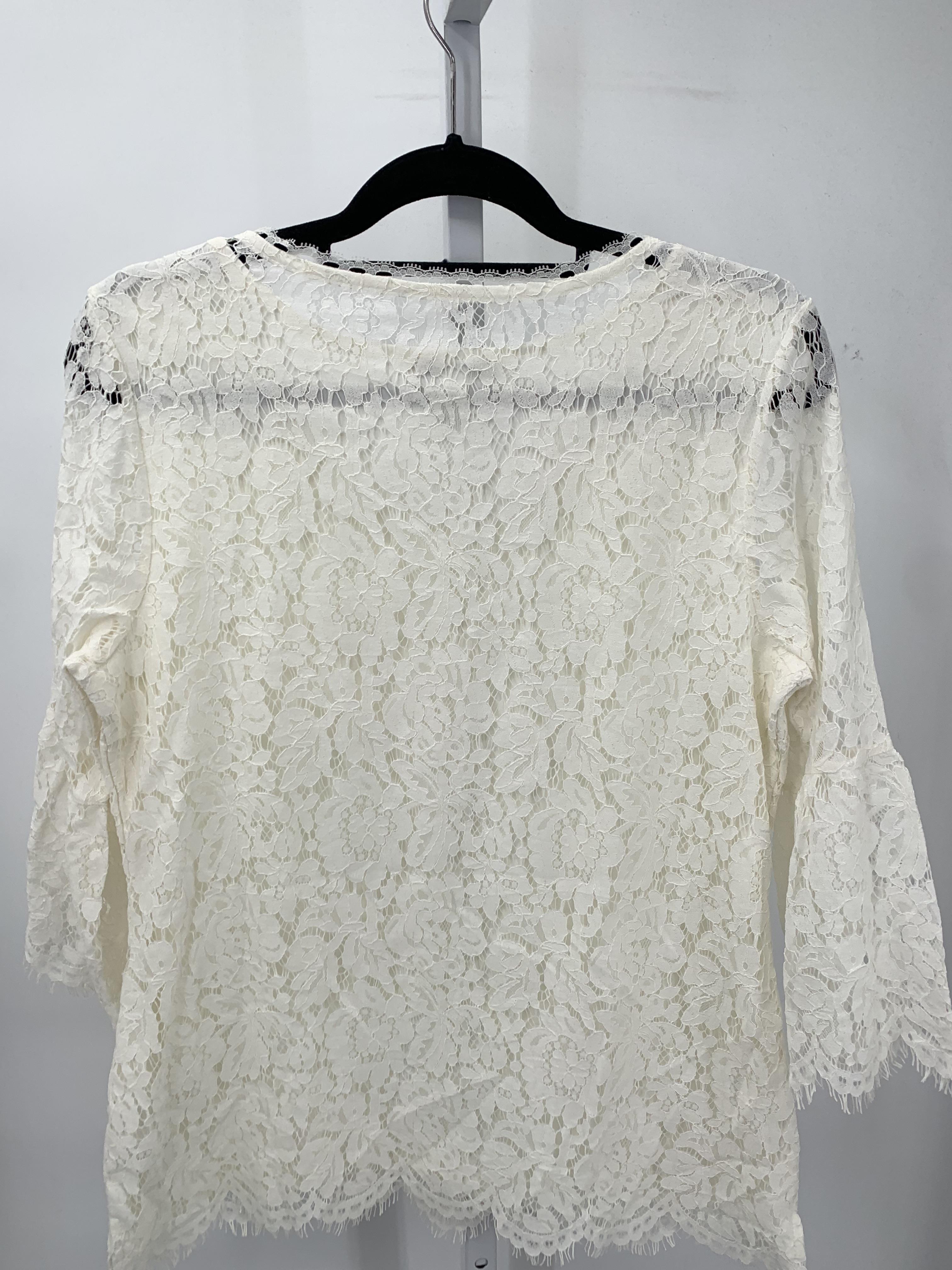 Isaac Mizrahi Size Medium Misses 3/4 Sleeve Shirt
