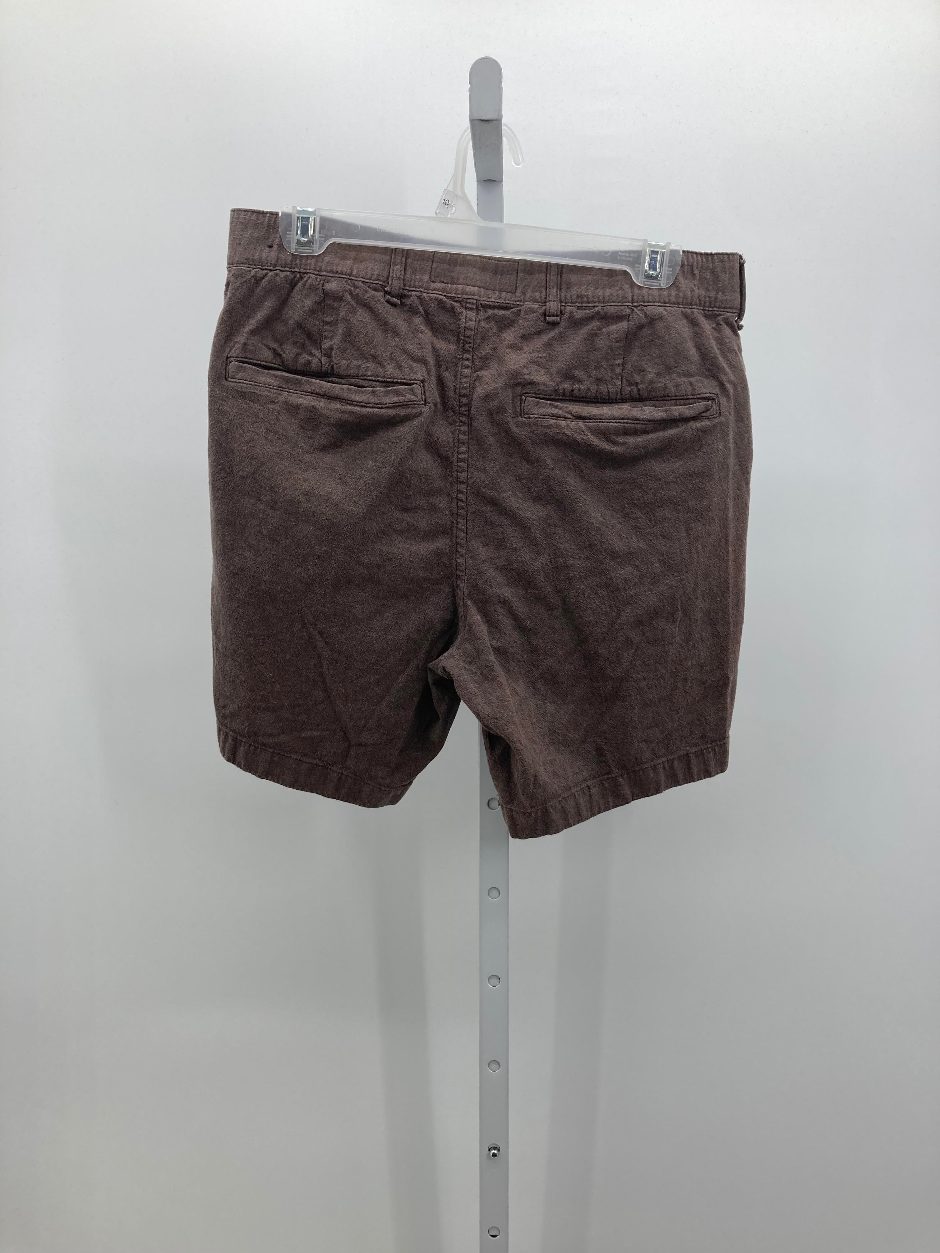 KHAKI SHORTS